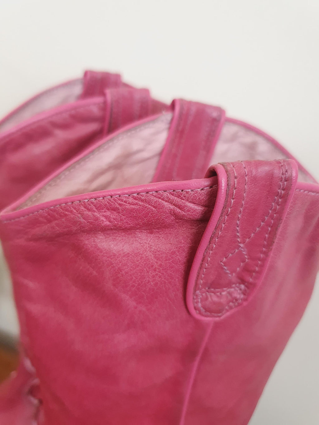 1970s Pink Leather Cow Girl Boots