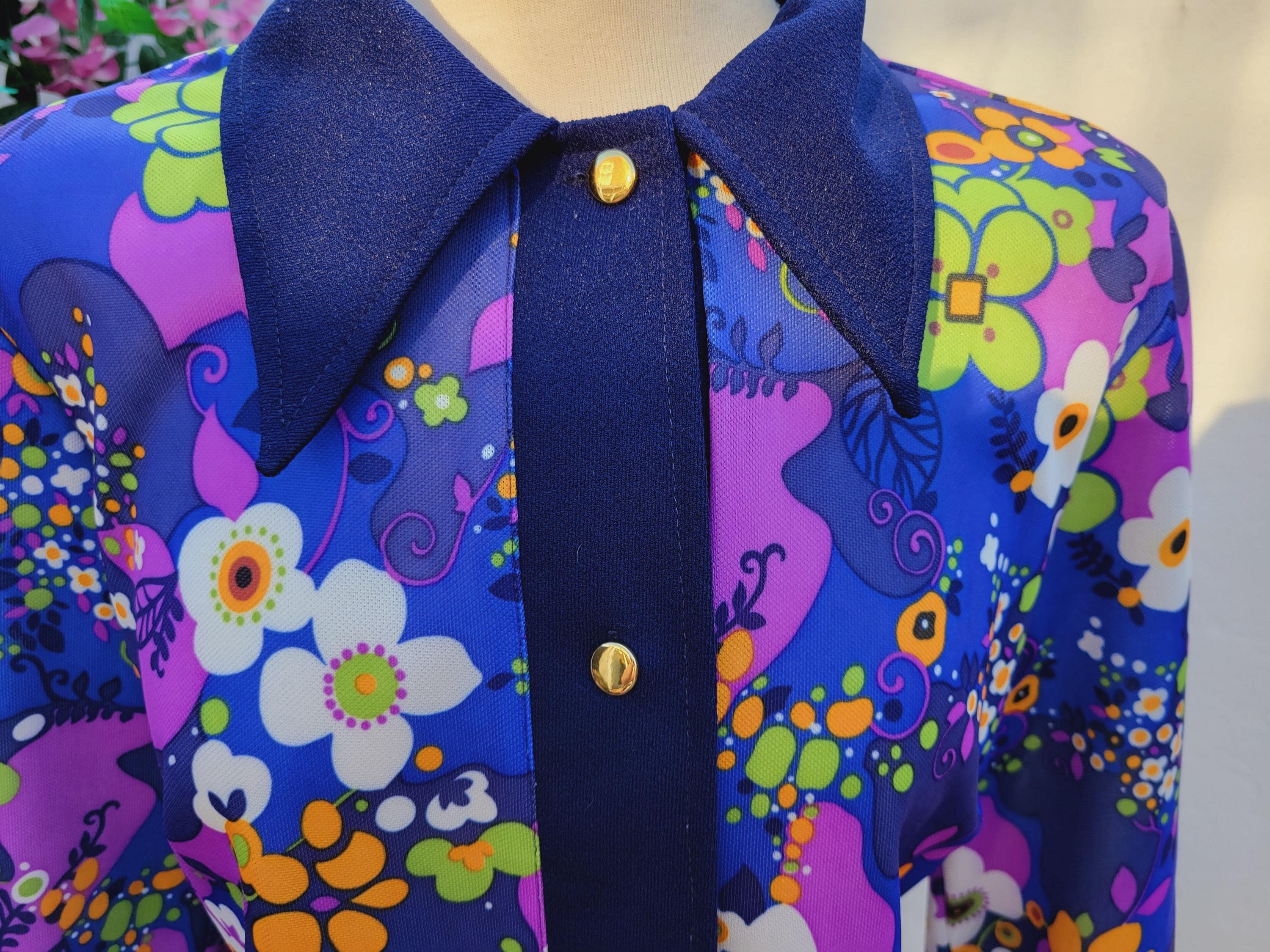 1960s 1970s Dagger Collar Shirt