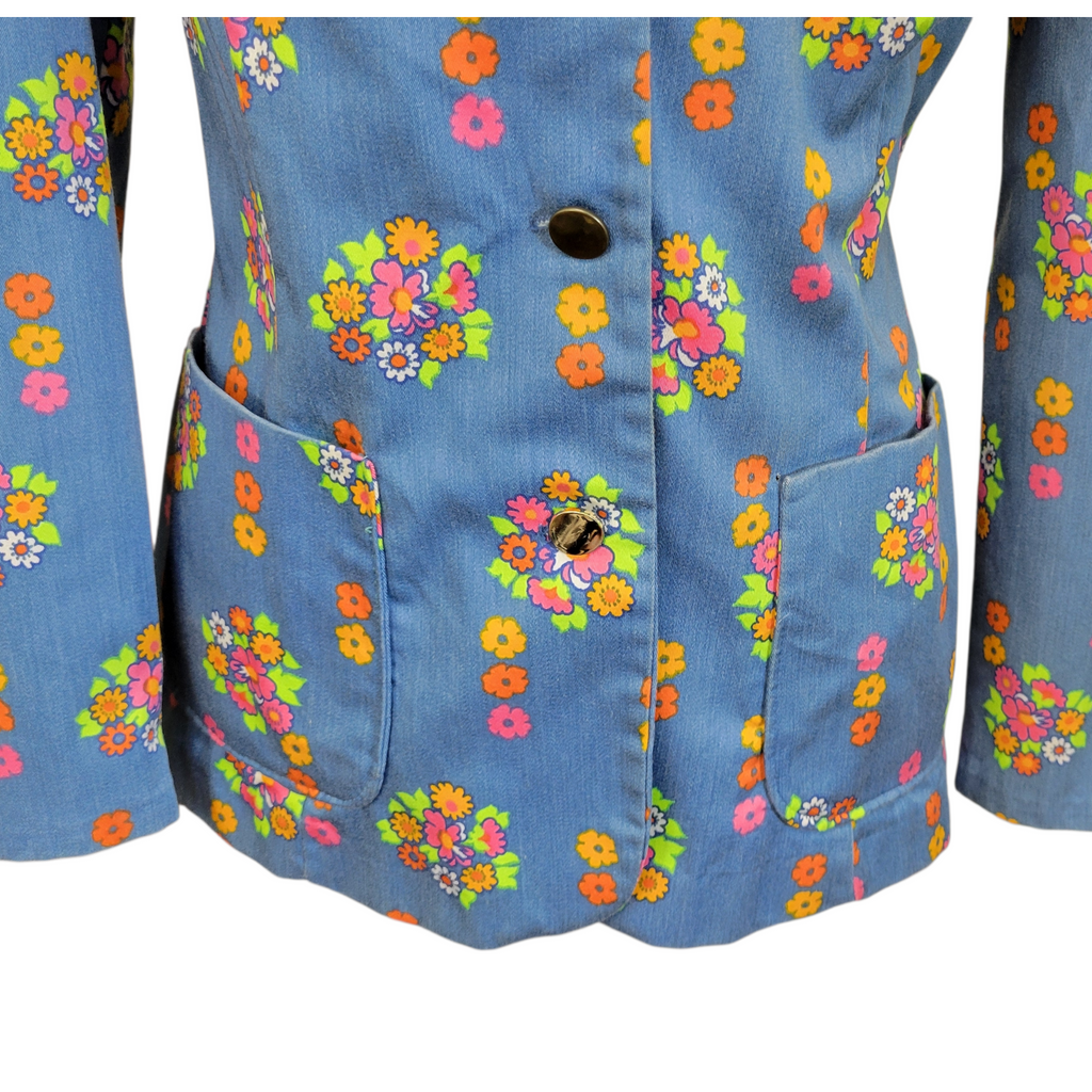 Retro floral statement blazer
