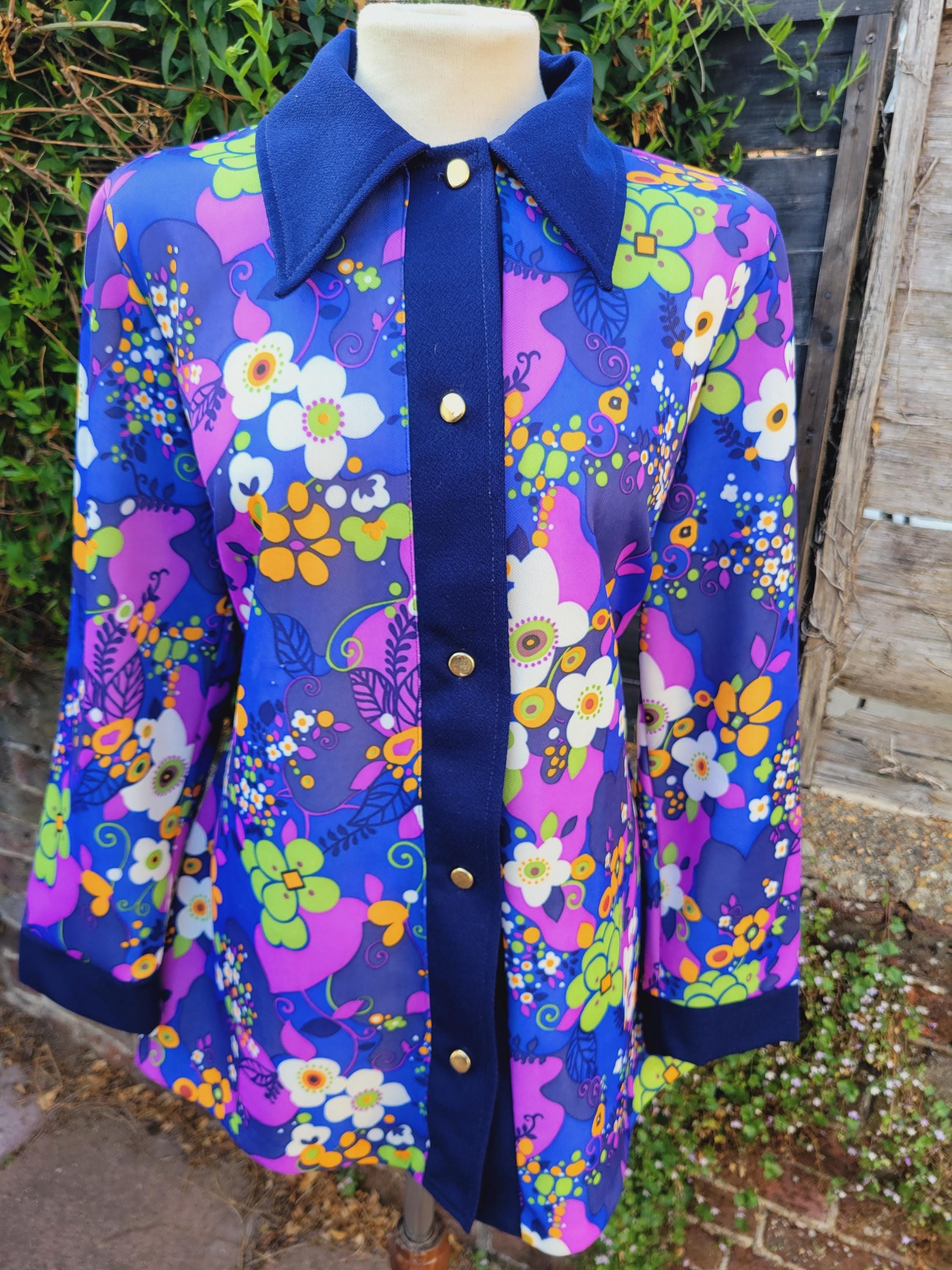 1960s 1970s Dagger Collar Shirt