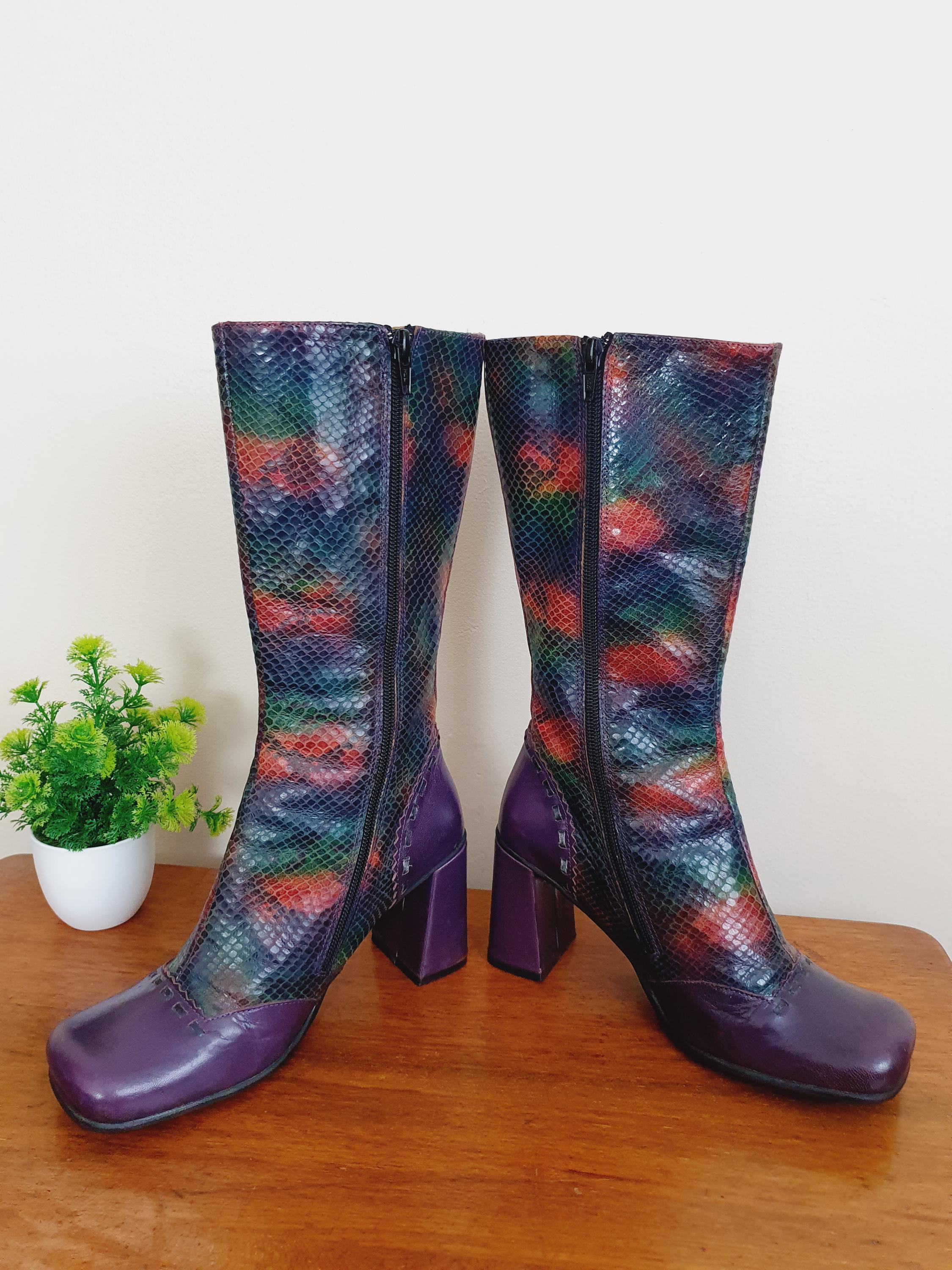 Y2k Shellys Snakeskin Effect Boots