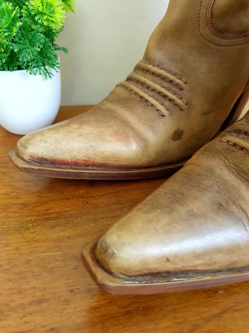 Dune 1990s Y2k Beige Cow Girl Boots