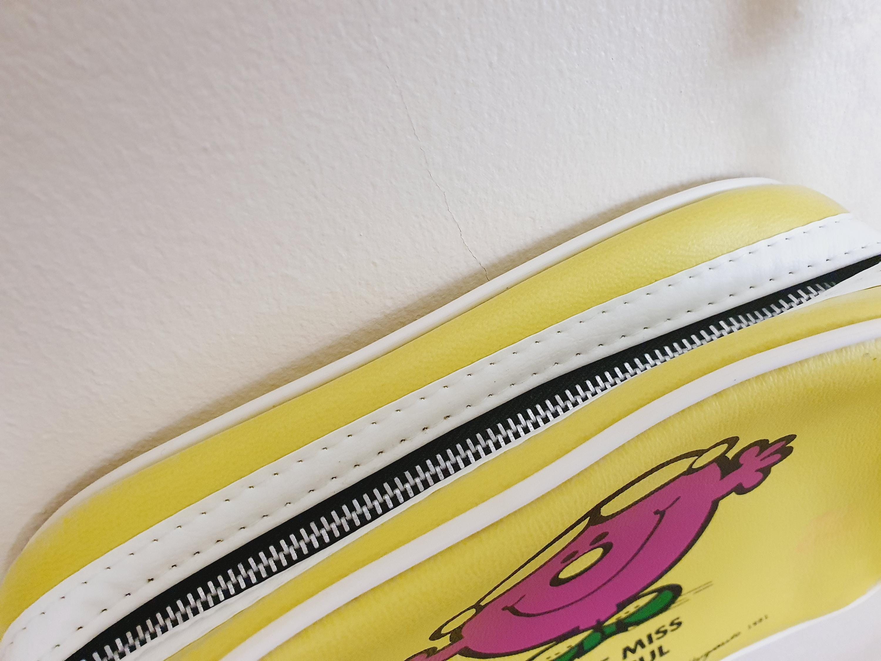 1981 little Miss Helpful Shoulder Bag