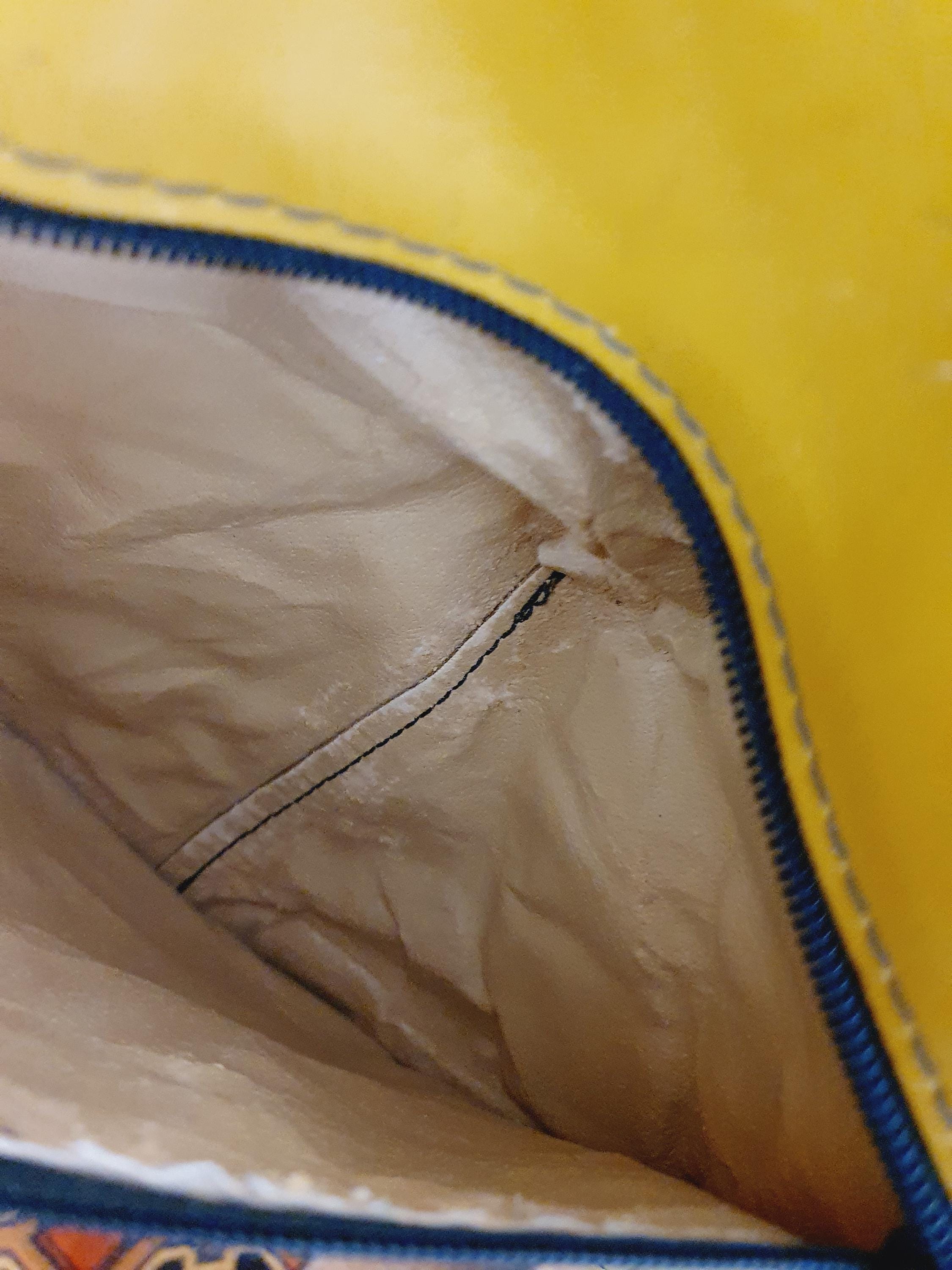 Unique 1960s Leather Shoulder Bag