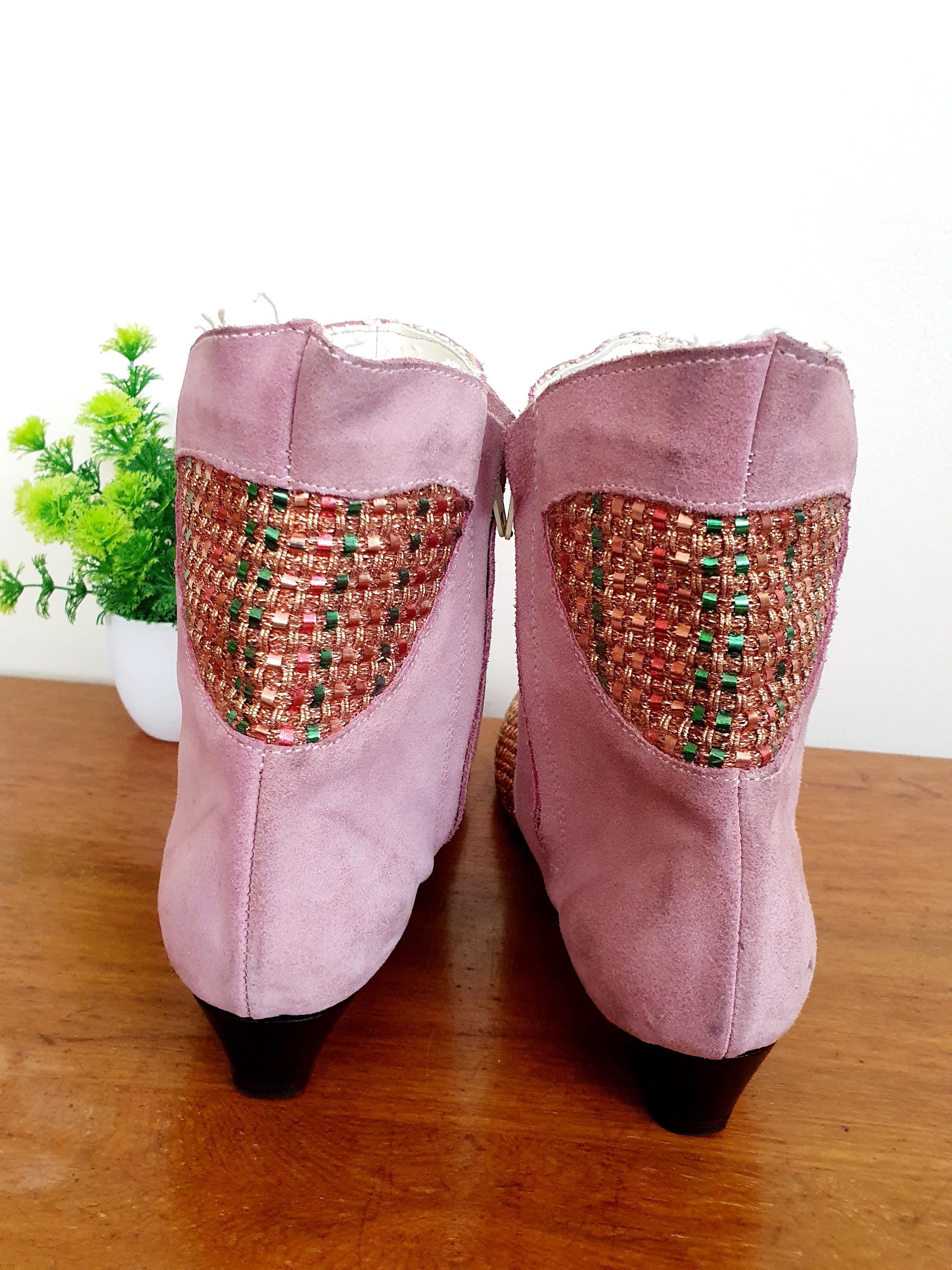 1960s Baby Pink Boots