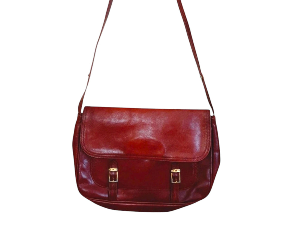 1970s Vintage Dark Red Leather Shoulder Bag